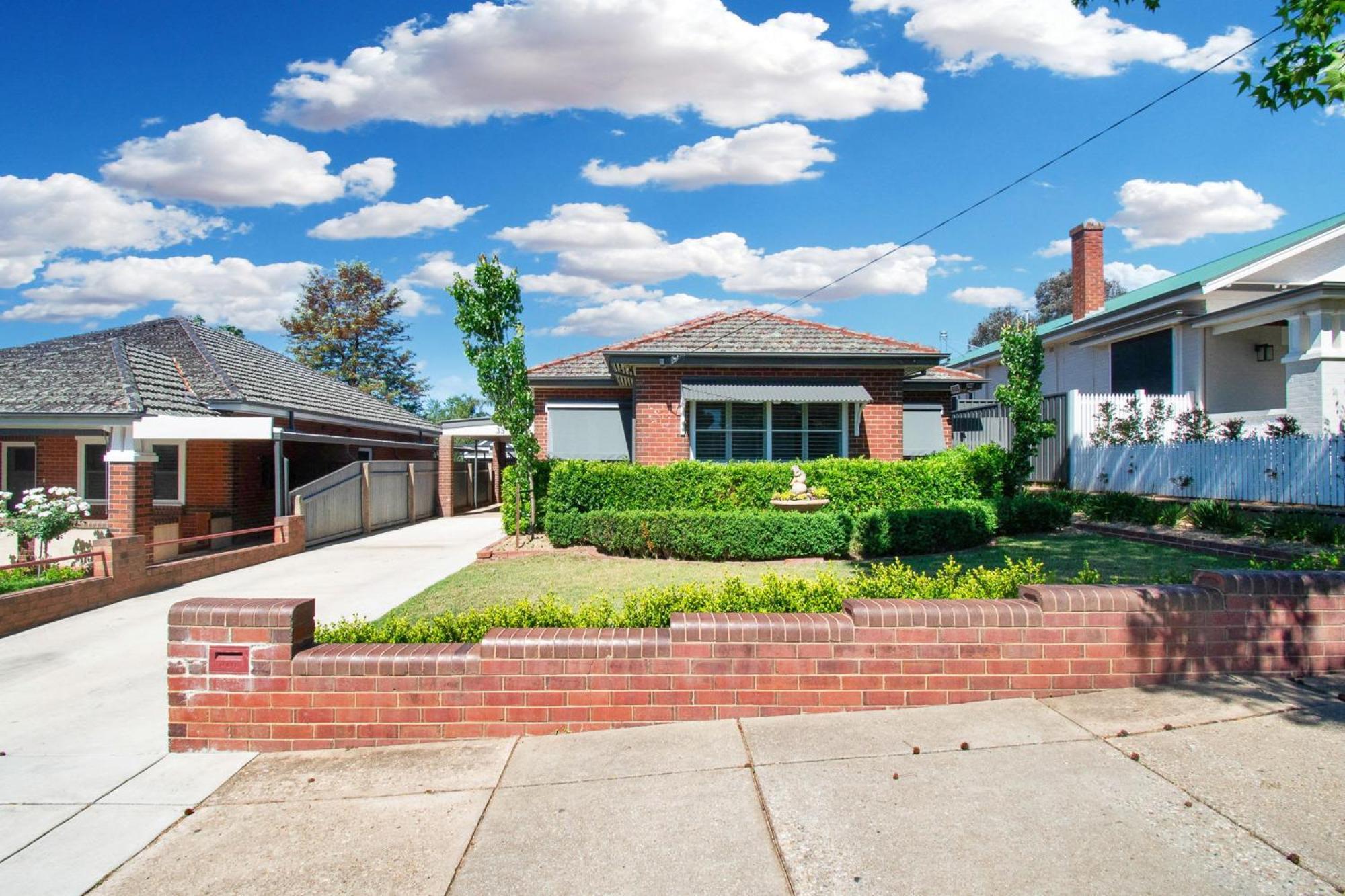 The Macleay - Poolside Entertainer, Pet Friendly Villa Wagga Wagga Buitenkant foto